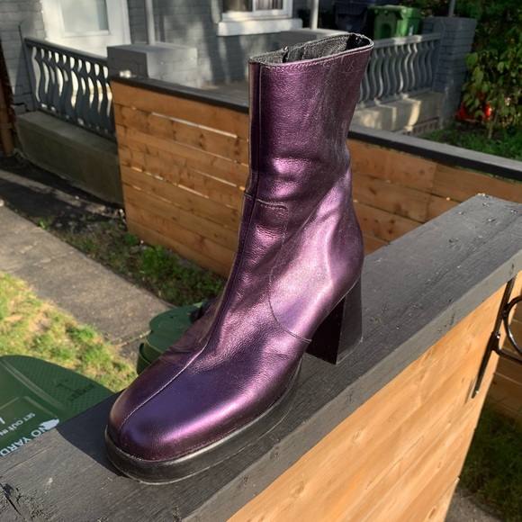 L’Intervalle genuine leather purple metallic platform heeled ankle boots - Picture 2 of 6